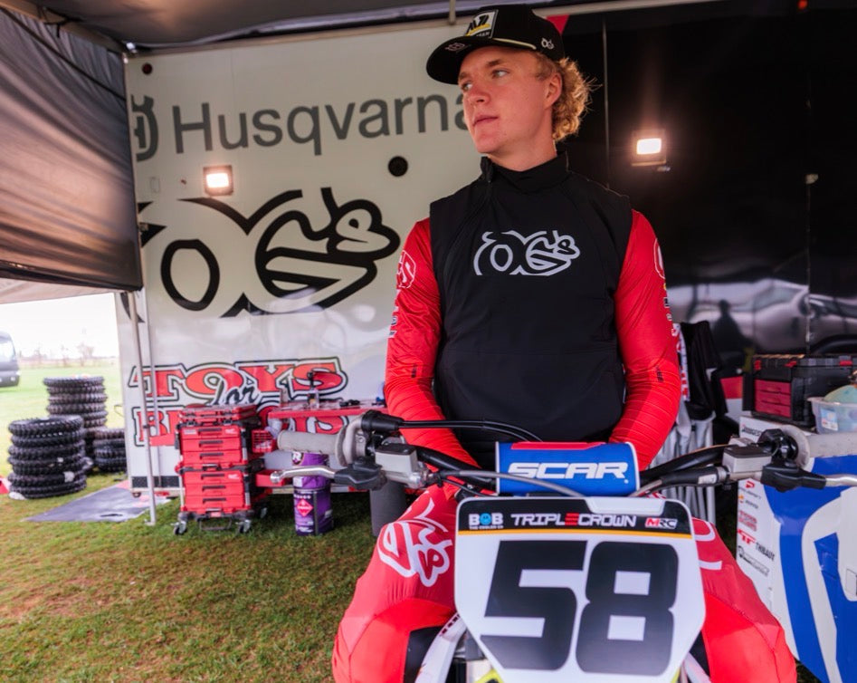 Gilet Tout-Terrain Noir/Blanc 2026