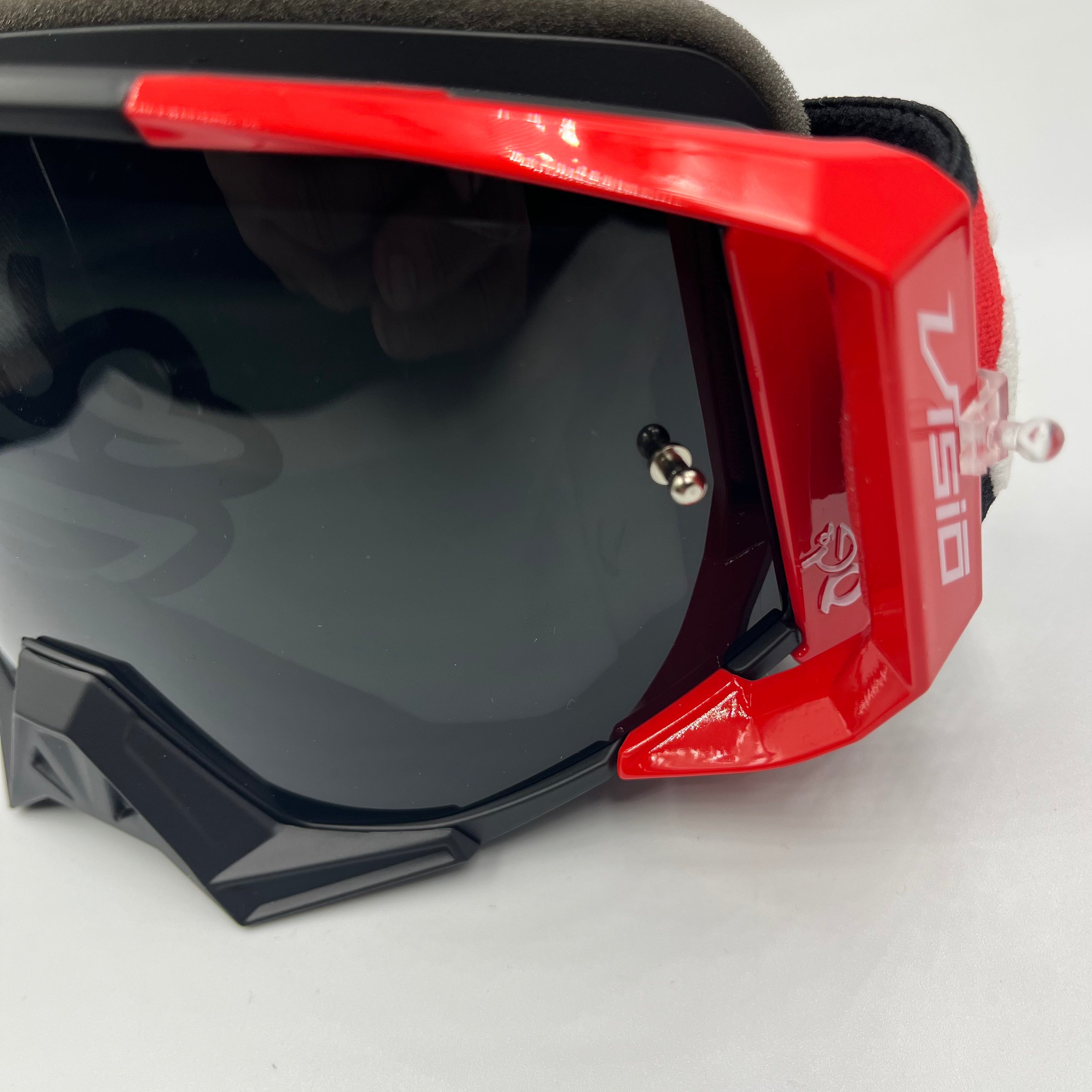 Visio V.1 Pro Red Bolt