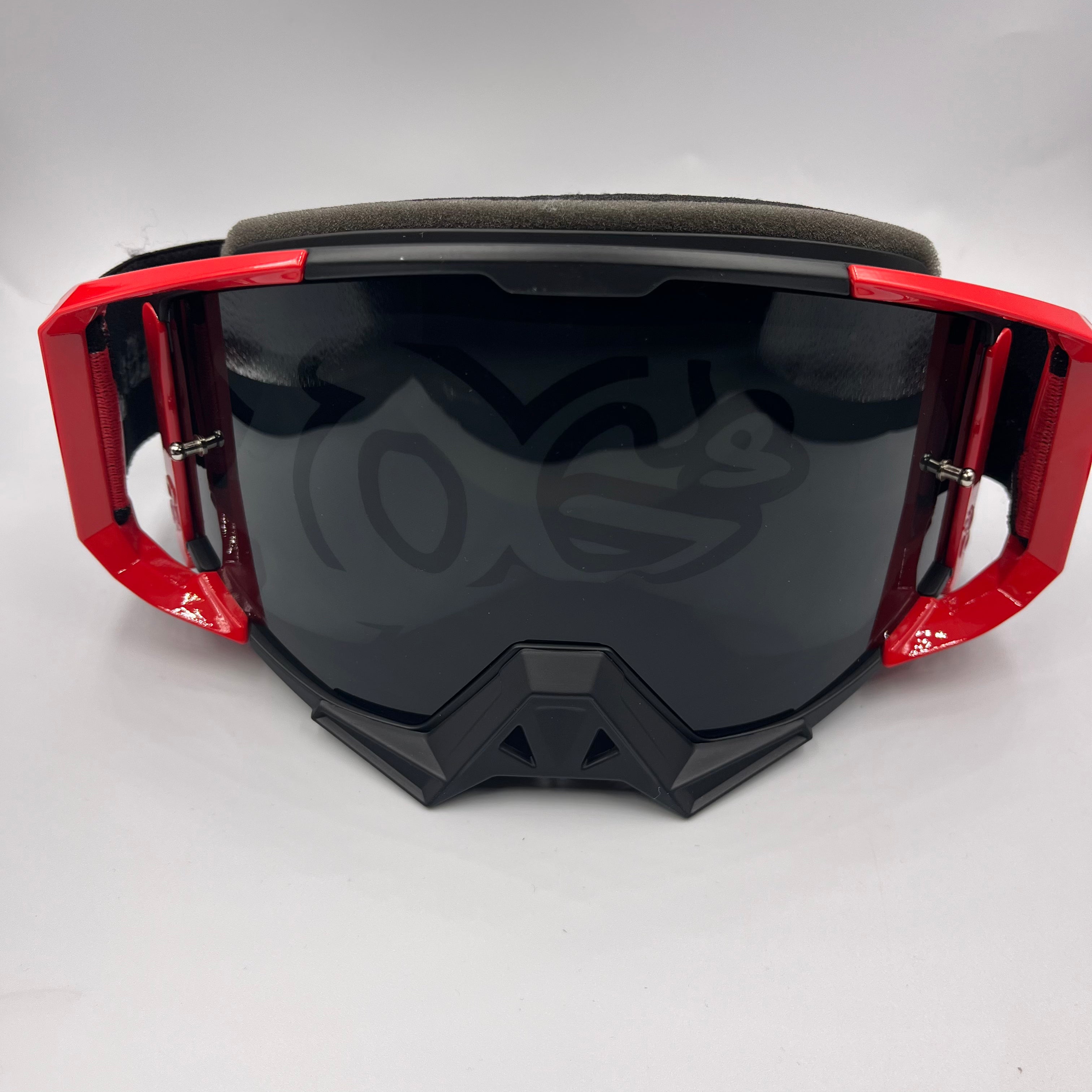 Visio V.1 Pro Red Bolt